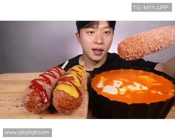 足球明星与芝士热狗的完美结合让你在赛场外也能享受美味盛宴